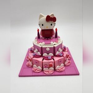 Hello Kitty Pink and Red Cake Building Set